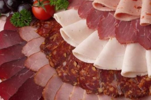 Evite o consumo de sal antes de dormir