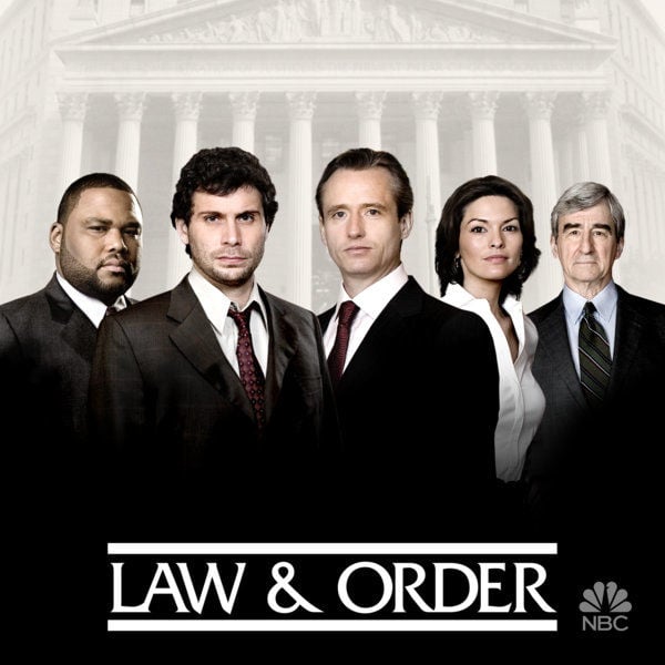 Law & Order (20 temporadas)