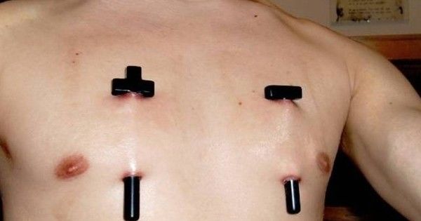 Piercing no peitoral