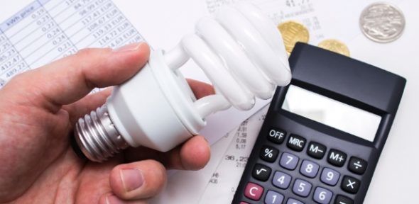 A conta de luz tá alta? Veja dicas para economizar na energia